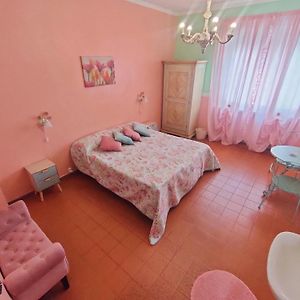 Double or Twin Room External Bathroom